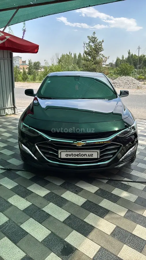 Chevrolet Malibu 2