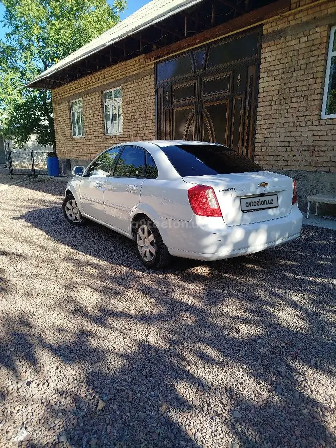 Chevrolet Gentra,  1 позиция