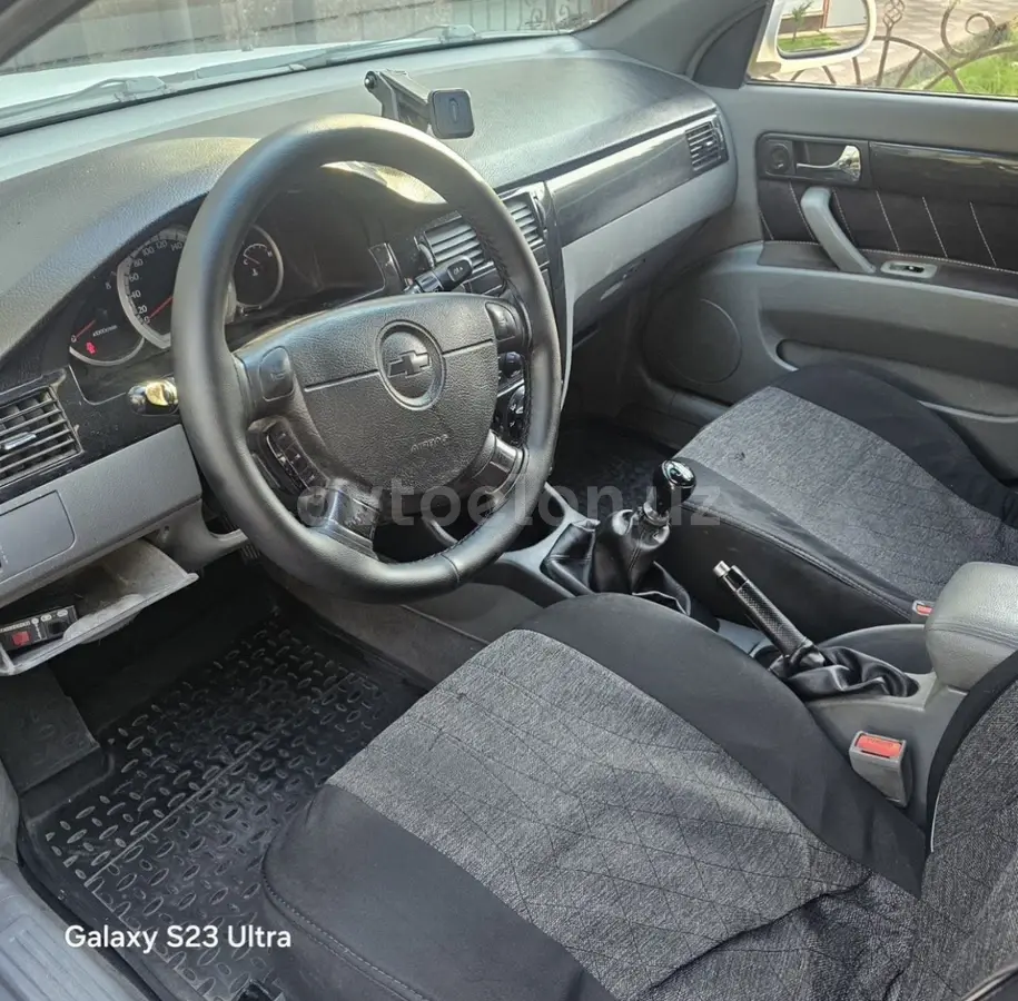 Chevrolet Lacetti,  1 позиция