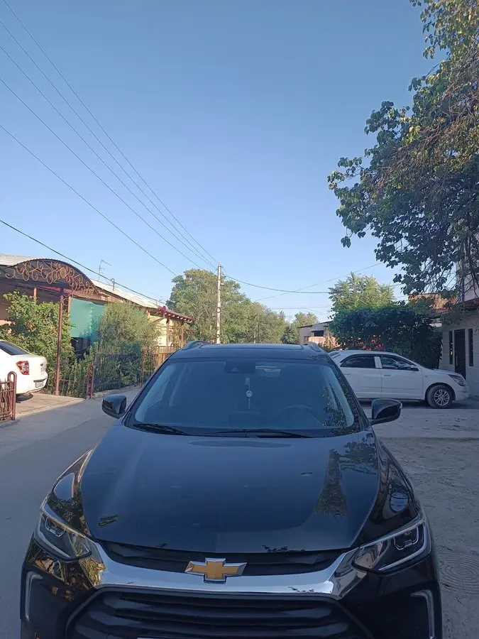 Chevrolet Tracker,  2 позиция