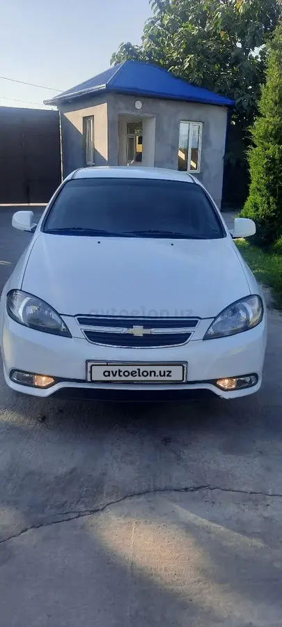Chevrolet Gentra,  2 позиция