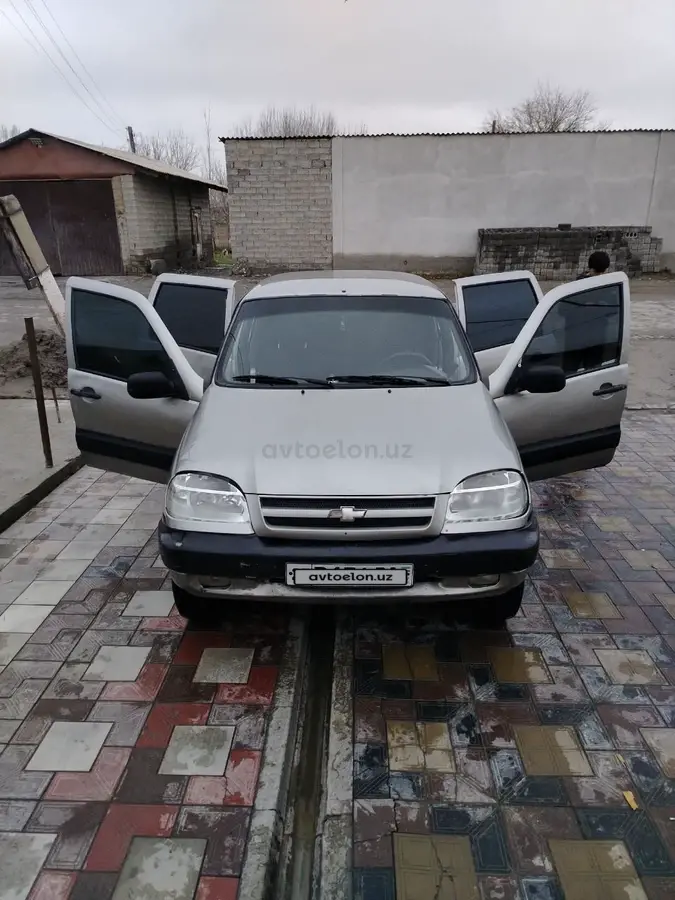 ВАЗ (Lada) Нива 2123