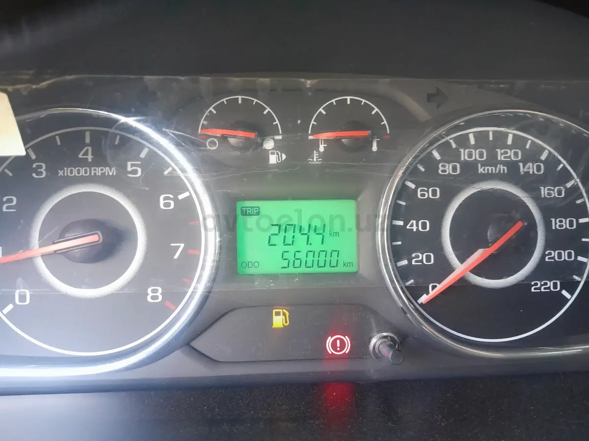 Chevrolet Gentra,  1 позиция Газ-бензин
