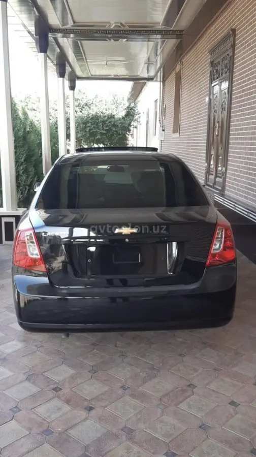 Chevrolet Gentra,  3 позиция