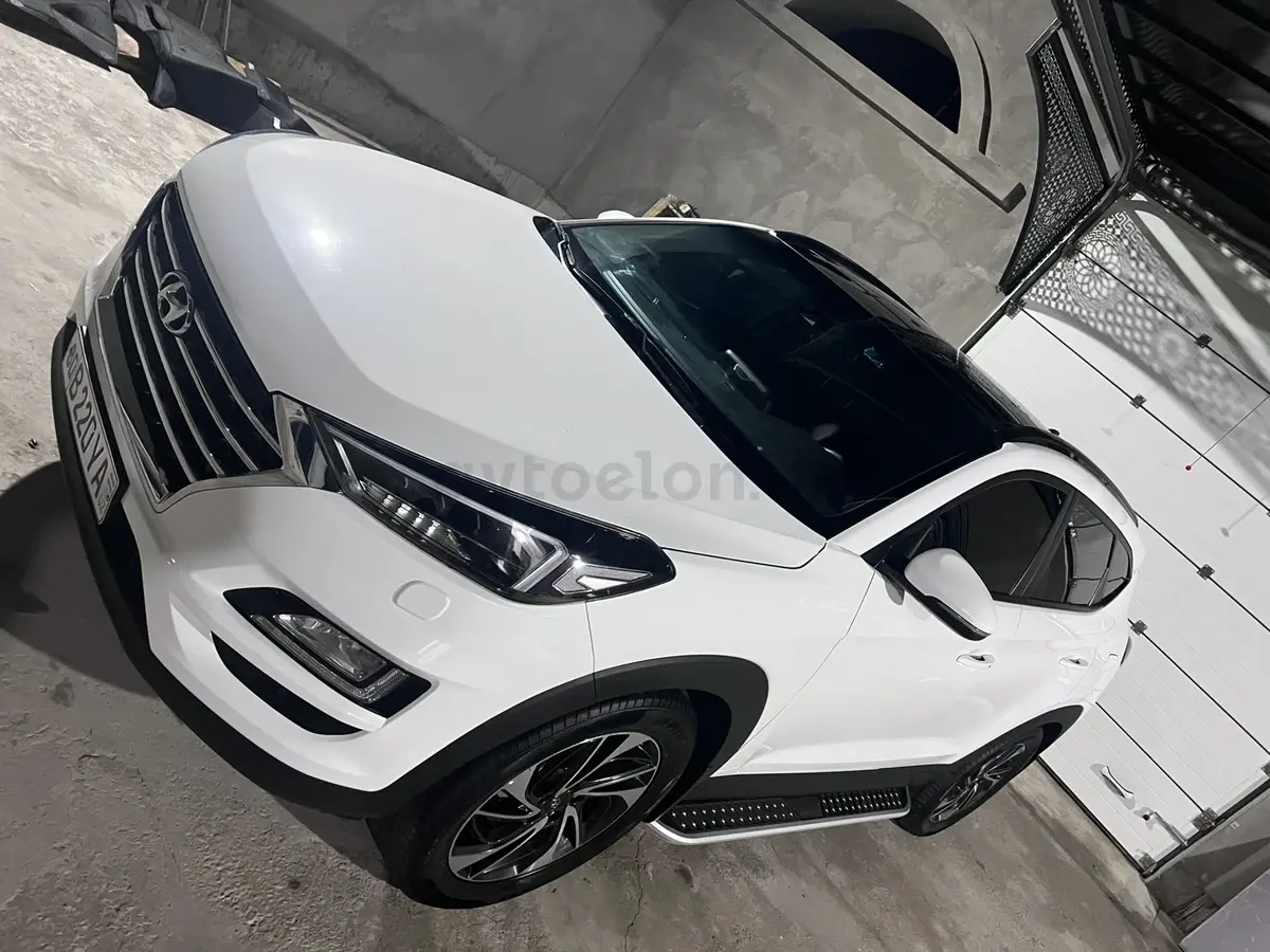 Hyundai Tucson
