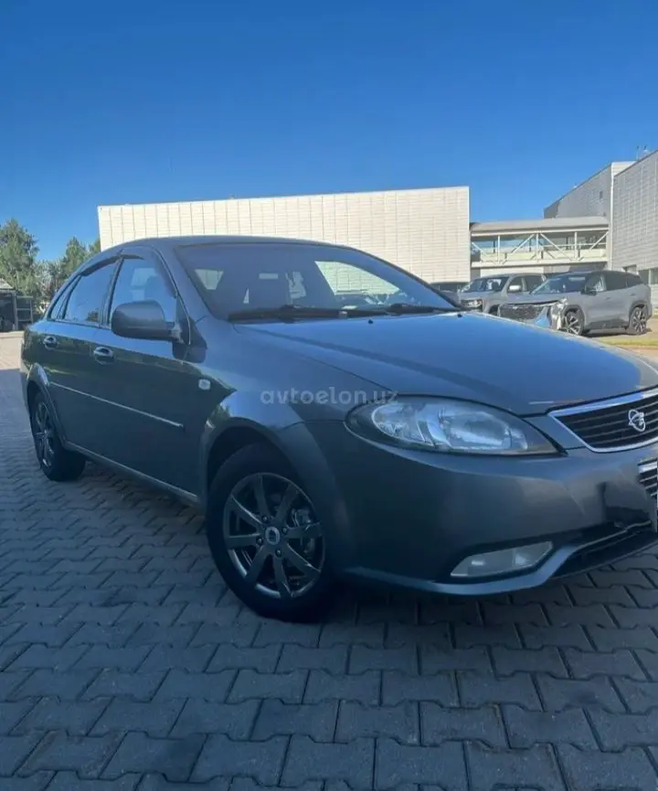 Chevrolet Gentra,  2 позиция