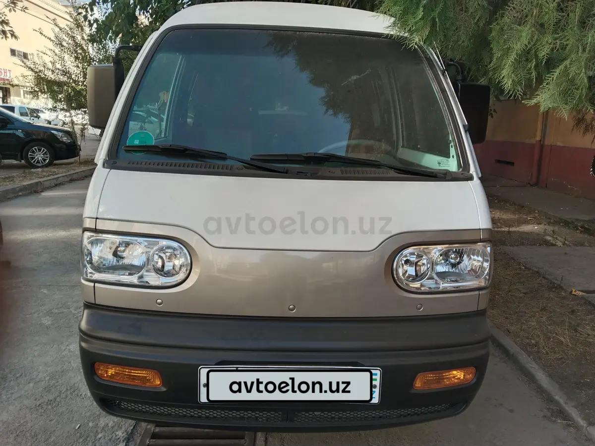 Chevrolet Damas