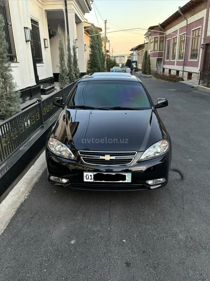 Chevrolet Gentra,  3 позиция