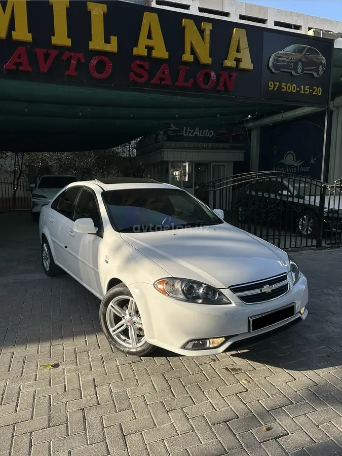 Chevrolet Gentra,  3 позиция