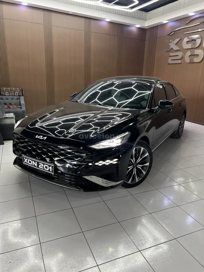 Kia K8