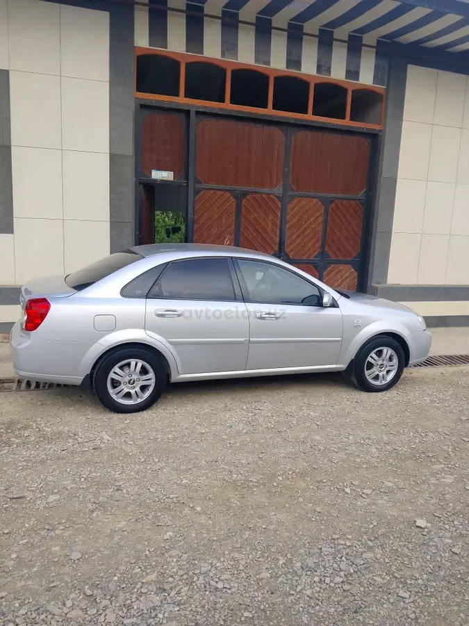 Chevrolet Lacetti,  2 позиция
