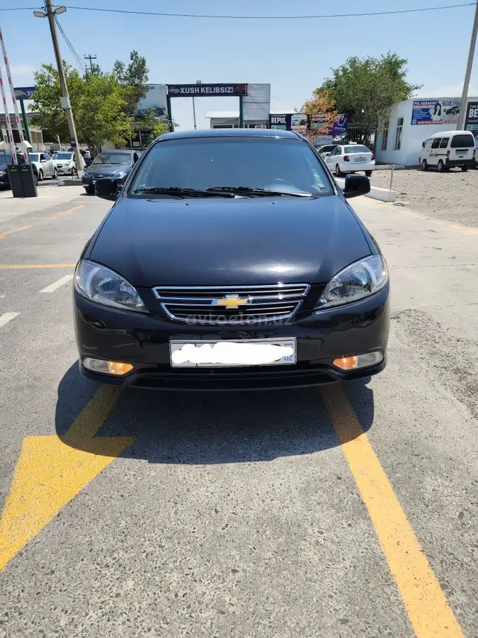 Chevrolet Gentra,  1 позиция