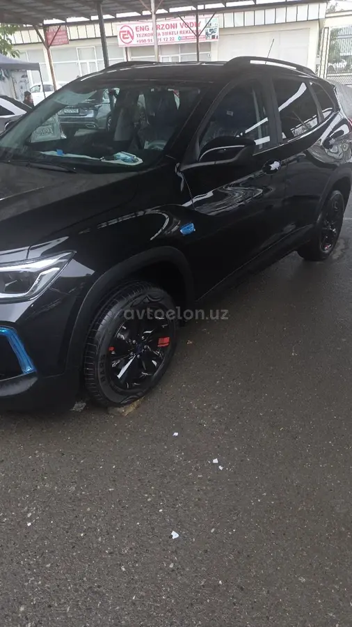 Chevrolet Tracker,  1 позиция