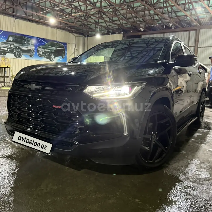 Chevrolet Tracker,  3 позиция