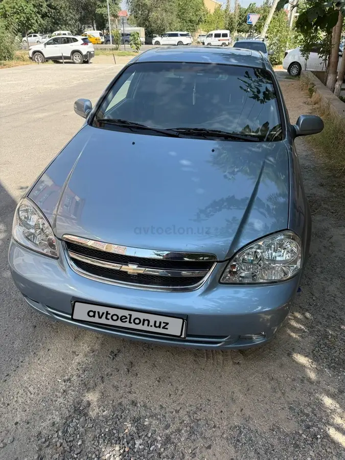 Chevrolet Lacetti,  3 позиция