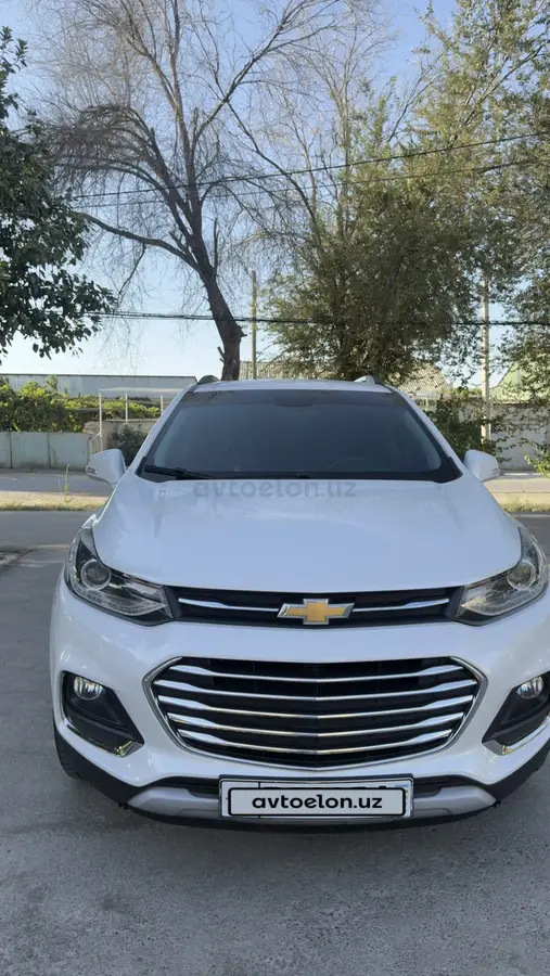 Chevrolet Tracker,  3 позиция