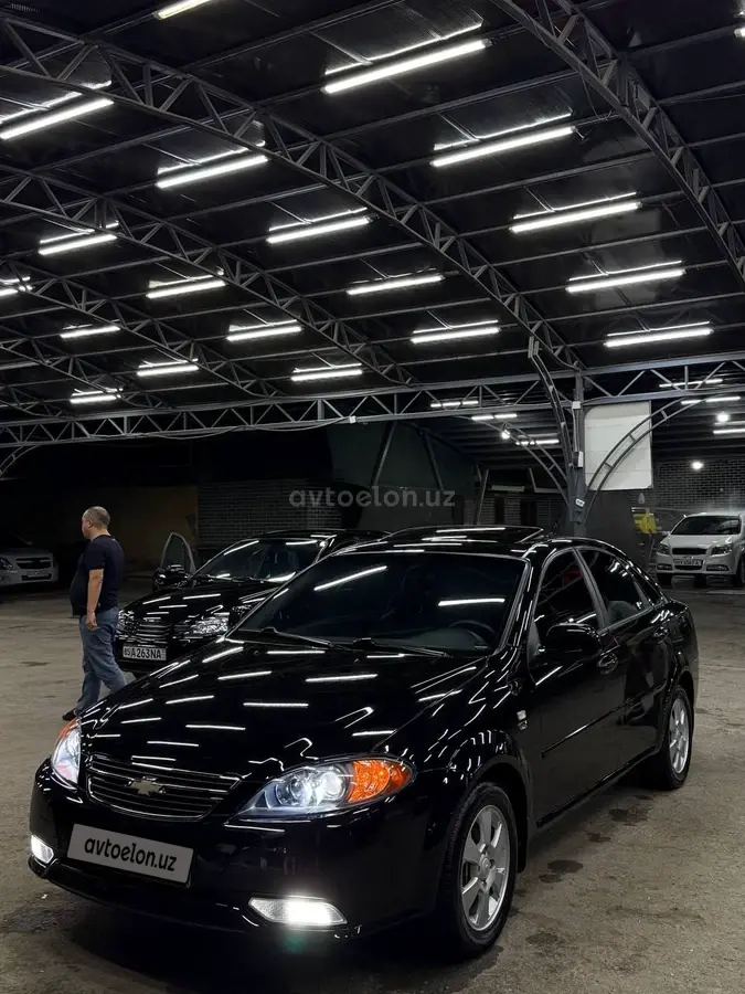 Chevrolet Gentra,  3 позиция
