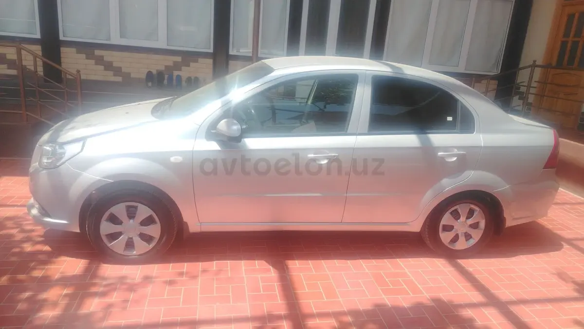Chevrolet Nexia 3,  2 позиция