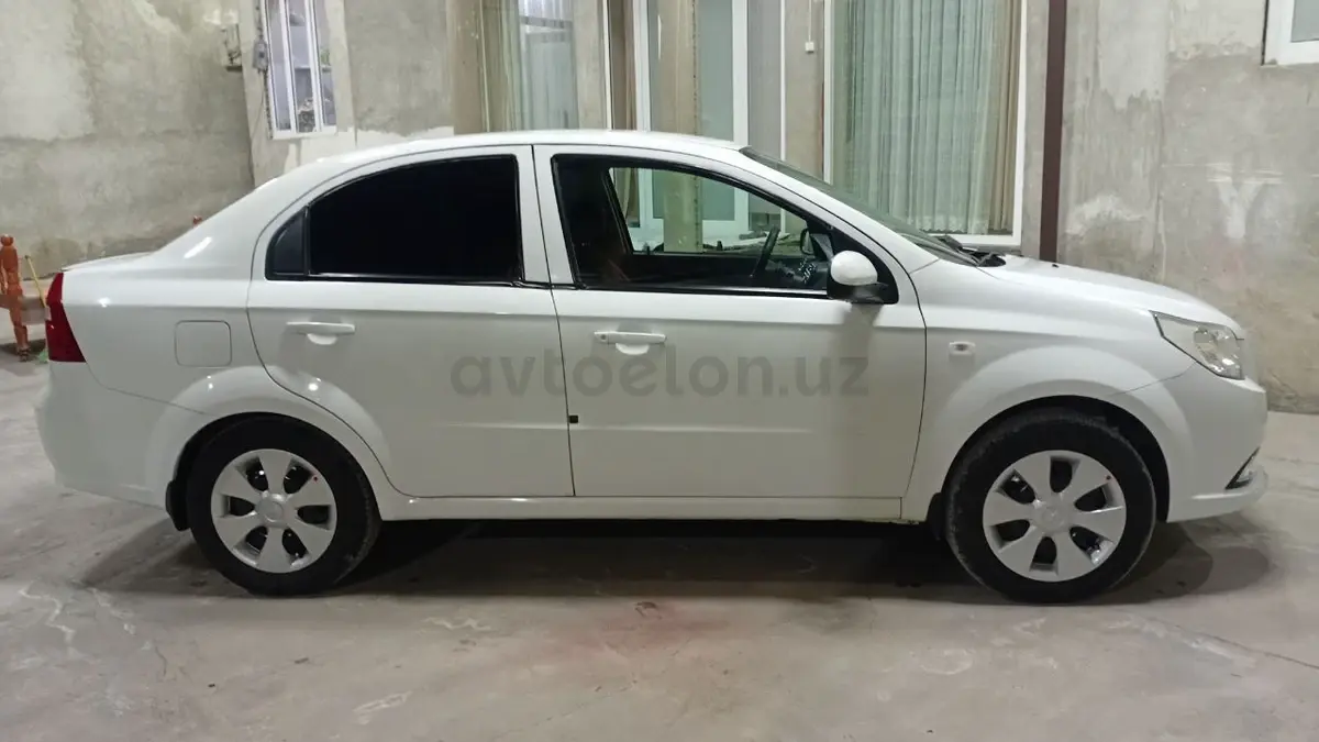 Chevrolet Nexia 3,  2 позиция