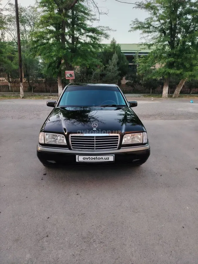 Mercedes-Benz C 200
