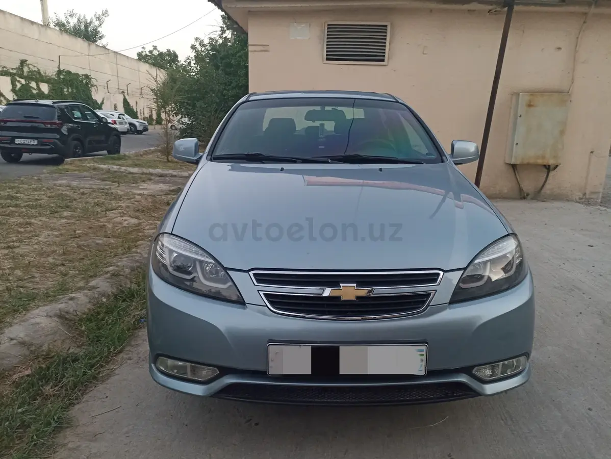 Chevrolet Gentra,  3 позиция