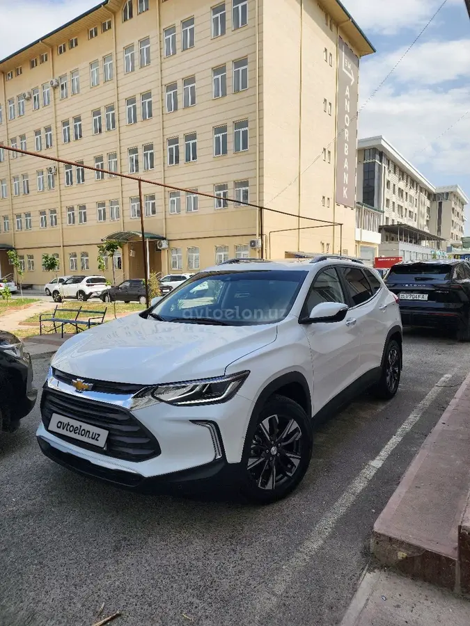 Chevrolet Tracker 2