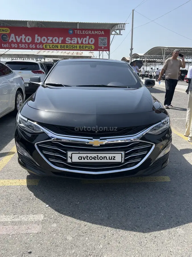 Chevrolet Malibu 2