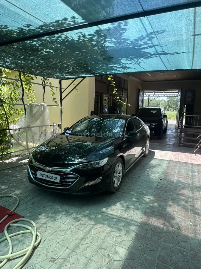 Chevrolet Malibu 2