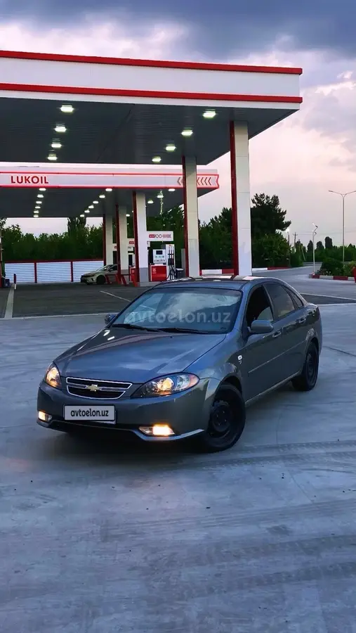 Chevrolet Gentra,  2 позиция