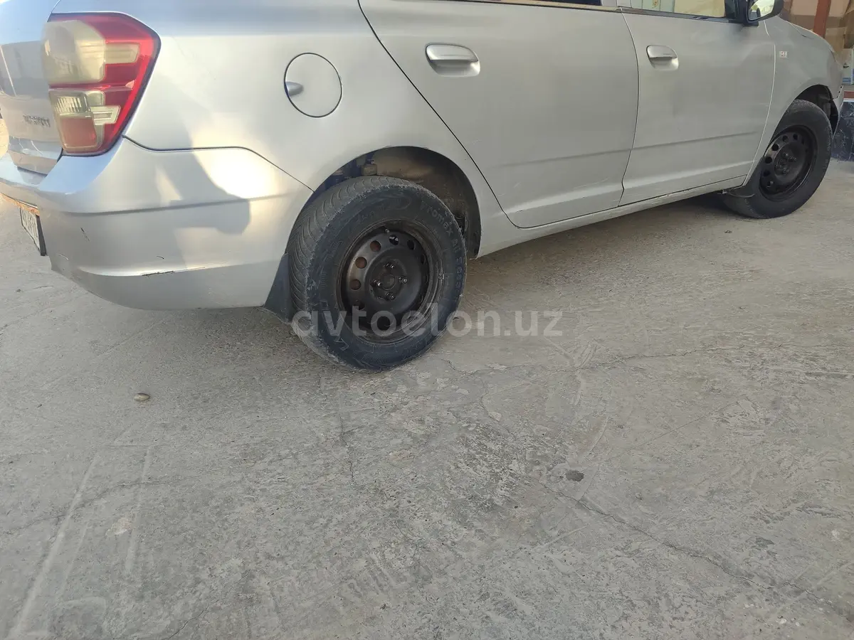 Chevrolet Cobalt,  2 позиция