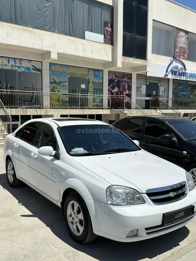 Chevrolet Lacetti,  3 позиция