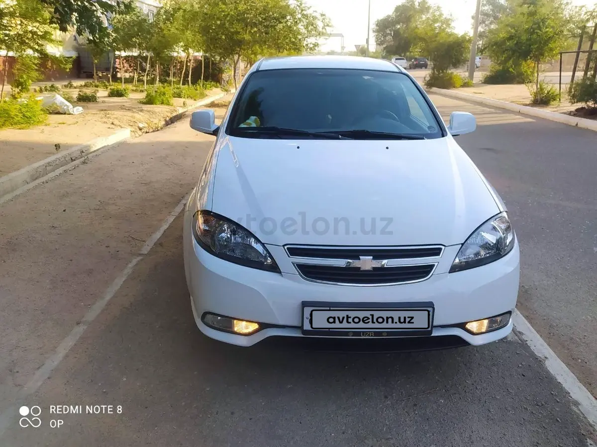 Chevrolet Gentra,  1 позиция