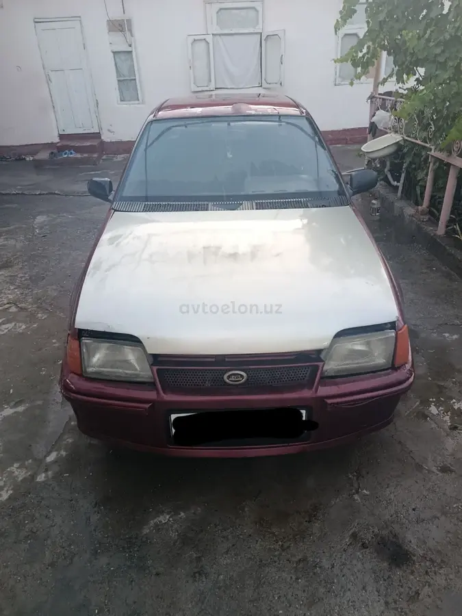 Daewoo Racer