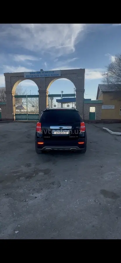 Chevrolet Captiva,  3 позиция