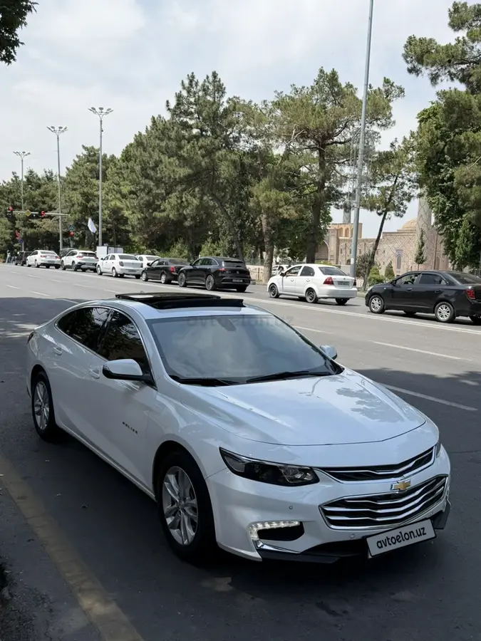 Chevrolet Malibu 2