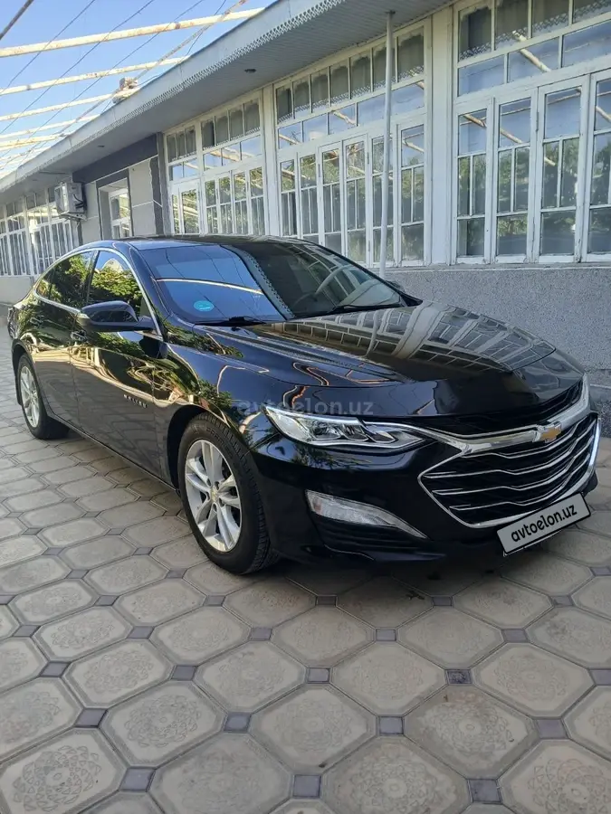 Chevrolet Malibu 2