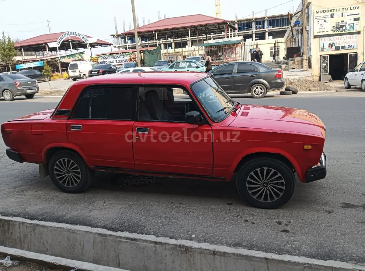ВАЗ (Lada) 2107