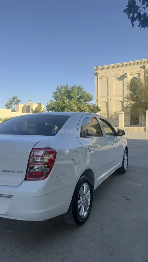 Chevrolet Cobalt,  4 позиция