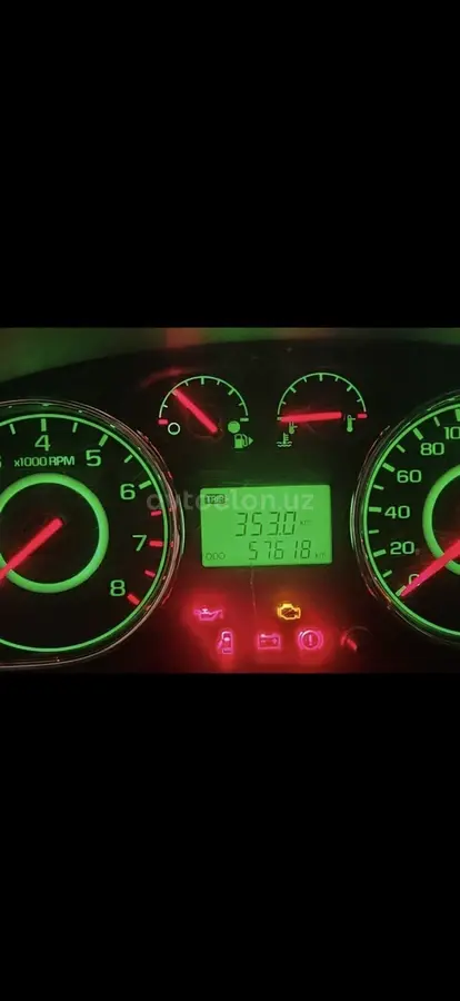 Chevrolet Gentra,  2 позиция