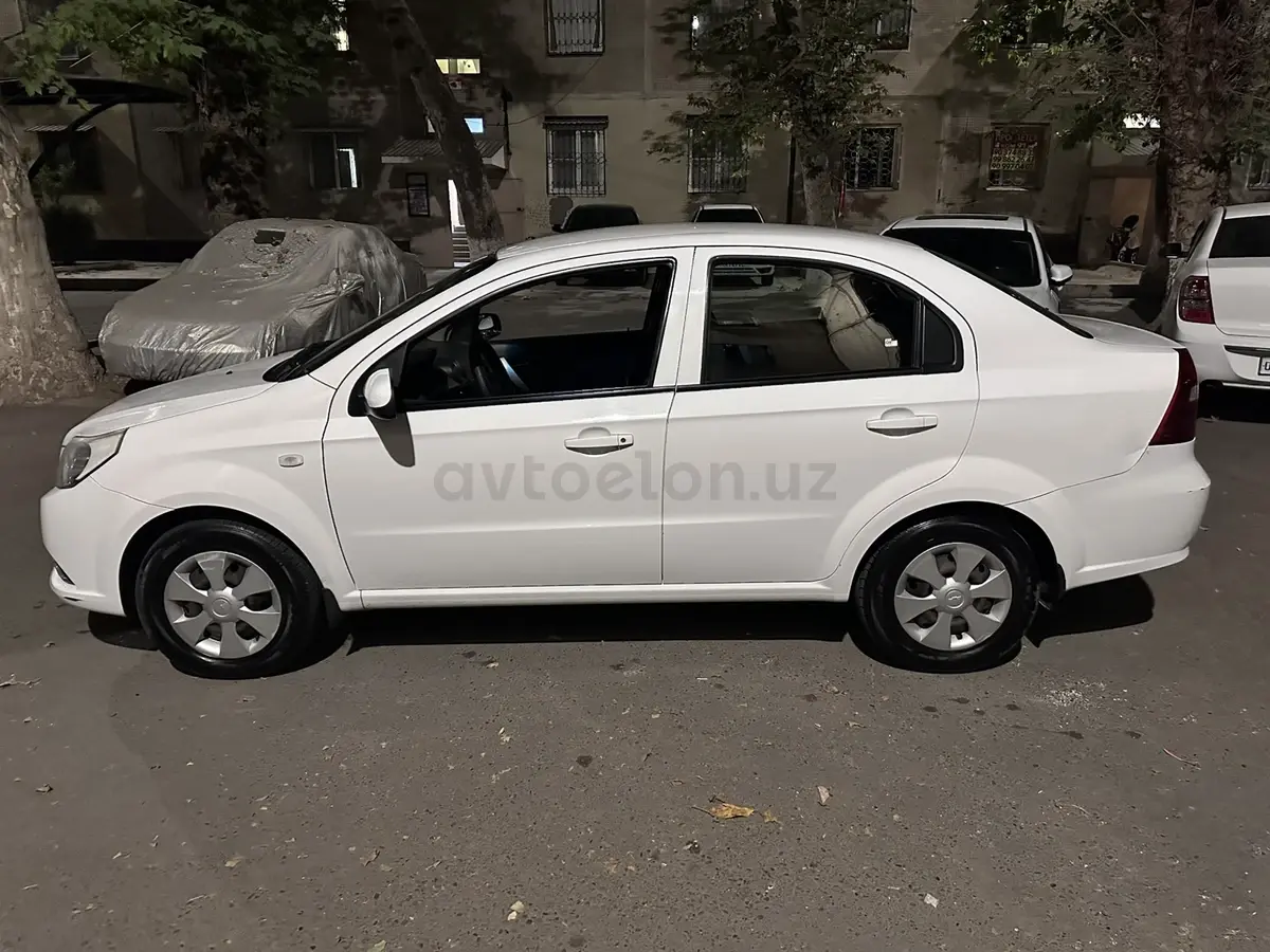 Chevrolet Nexia 3,  2 позиция