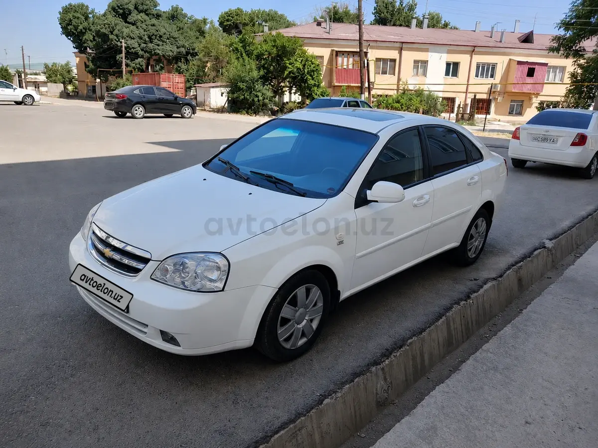 Chevrolet Lacetti,  3 позиция