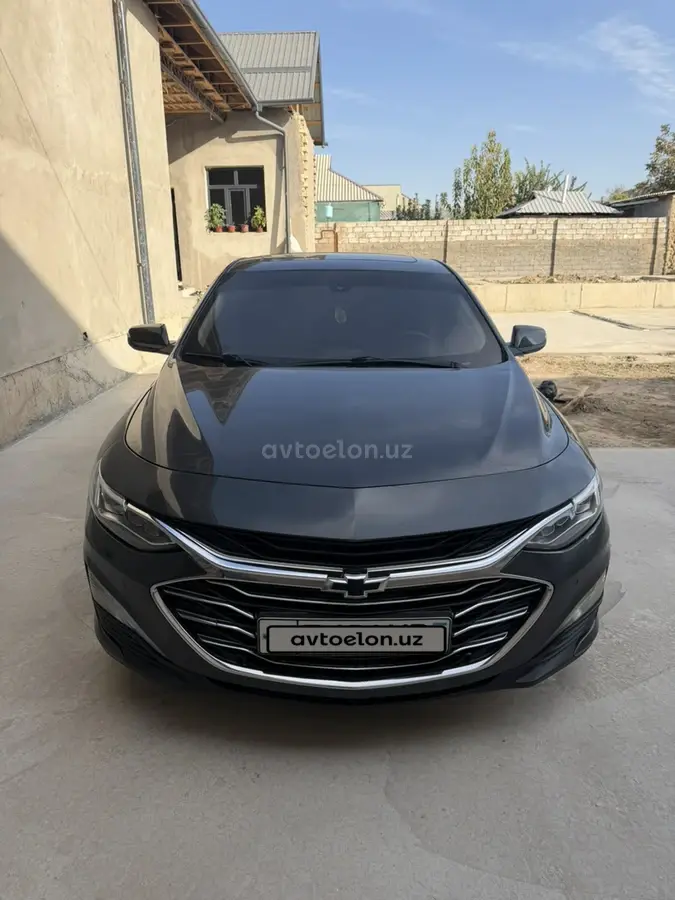 Chevrolet Malibu 2