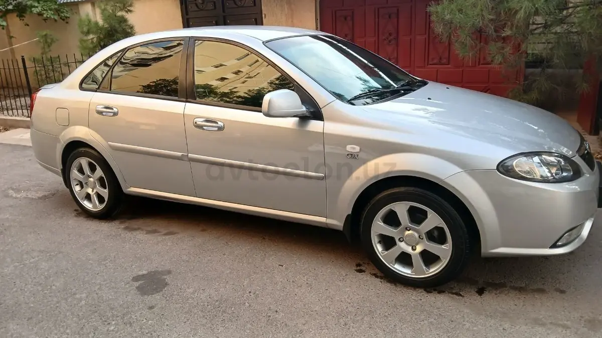 Chevrolet Gentra,  2 позиция