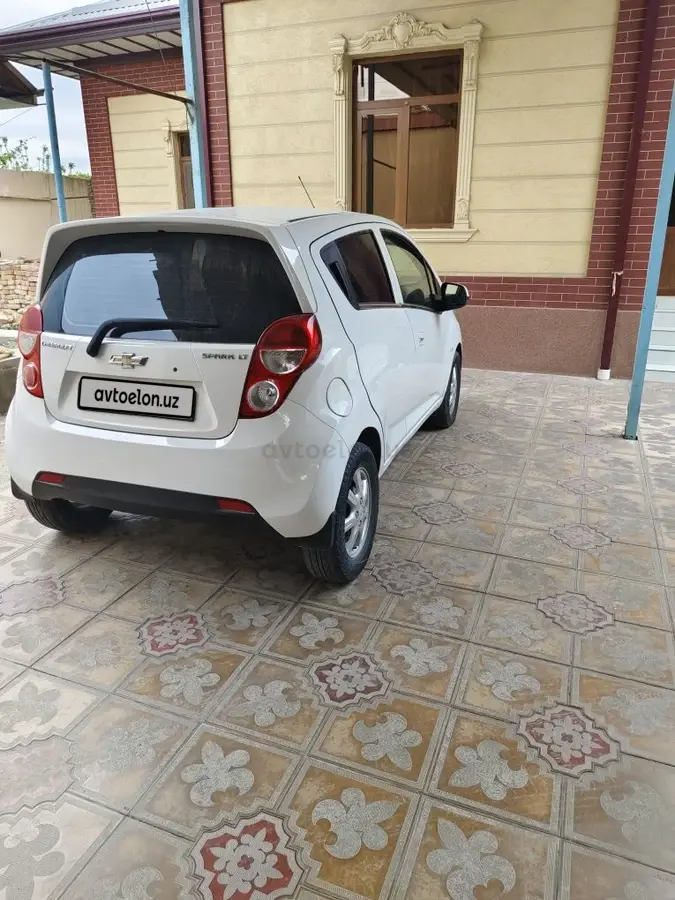 Chevrolet Spark,  3 позиция