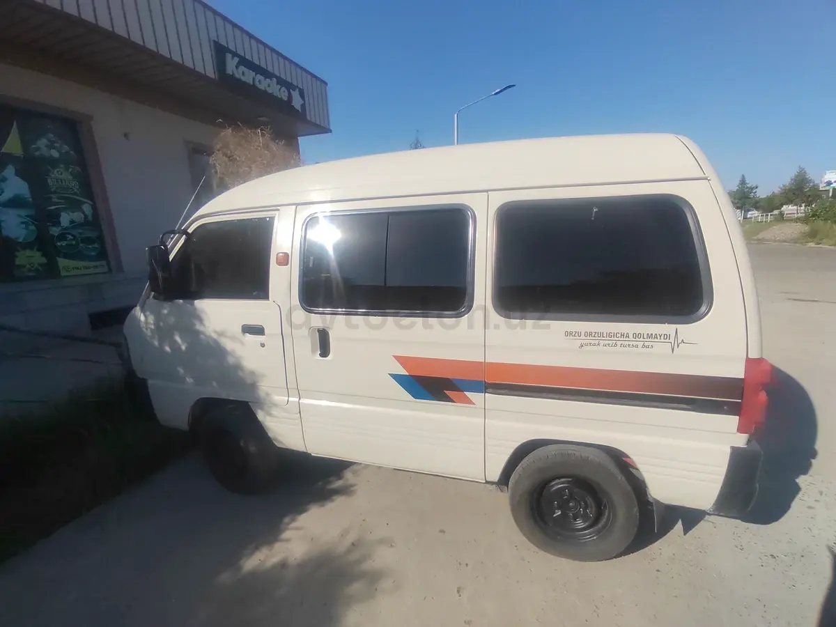 Chevrolet Damas