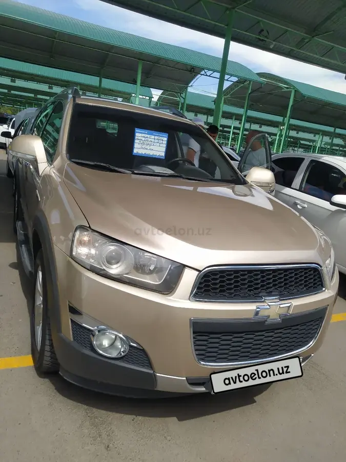 Chevrolet Captiva,  1 позиция