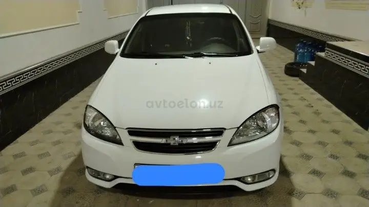Chevrolet Gentra,  2 позиция