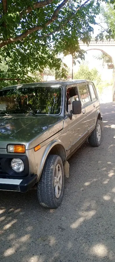 ВАЗ (Lada) Нива 5-ти дверный