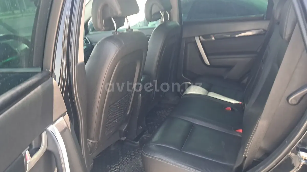 Chevrolet Captiva,  2 позиция