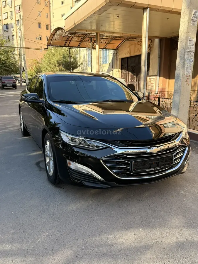 Chevrolet Malibu 2